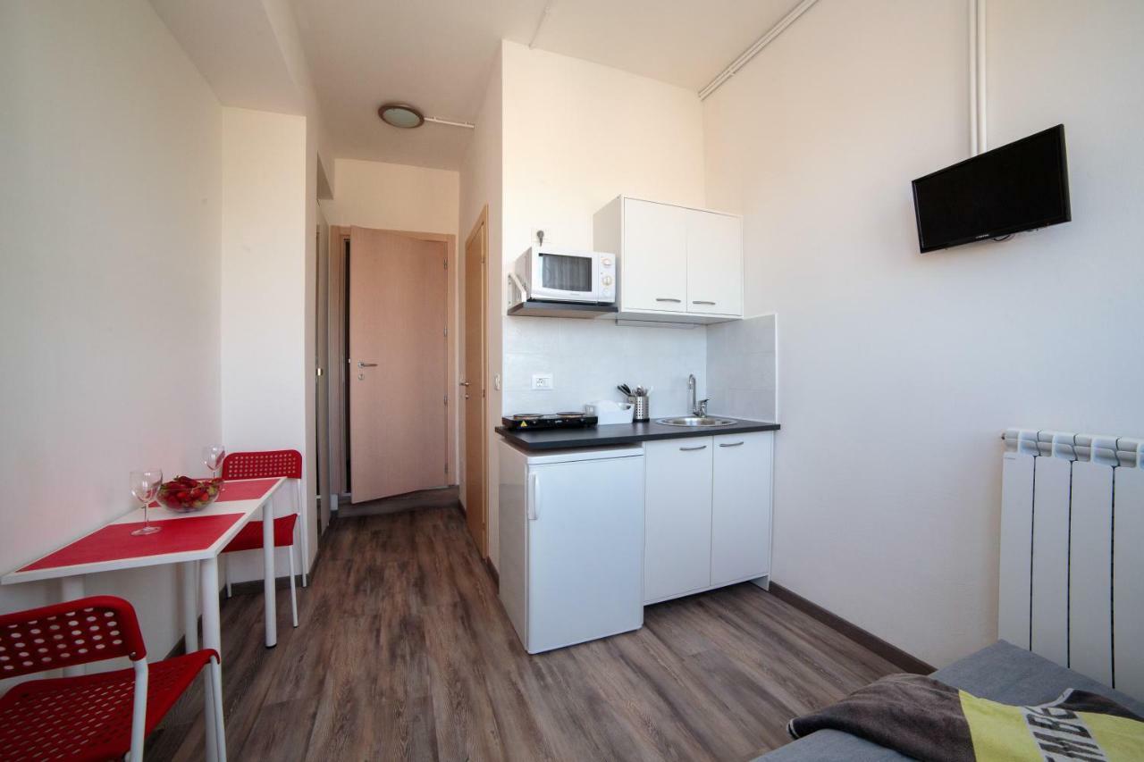 Rimini Youth Apartment Екстериор снимка